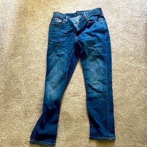 Old navy slim fit jeans size 31x30 great condition